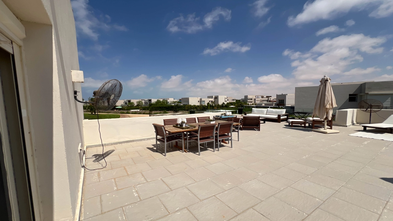 في هاسيندا باي – بالم هيلز