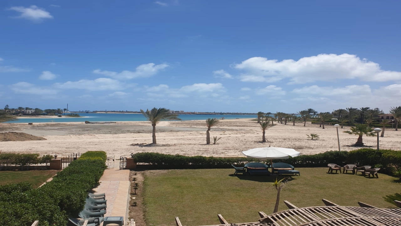 فيلا للايجار فى مارينا 4  (الساحل الشمالى )