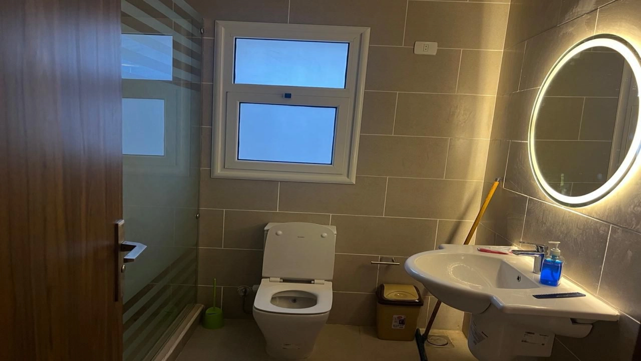 شالية للايجار في جايا راس الحكمة 3غرف