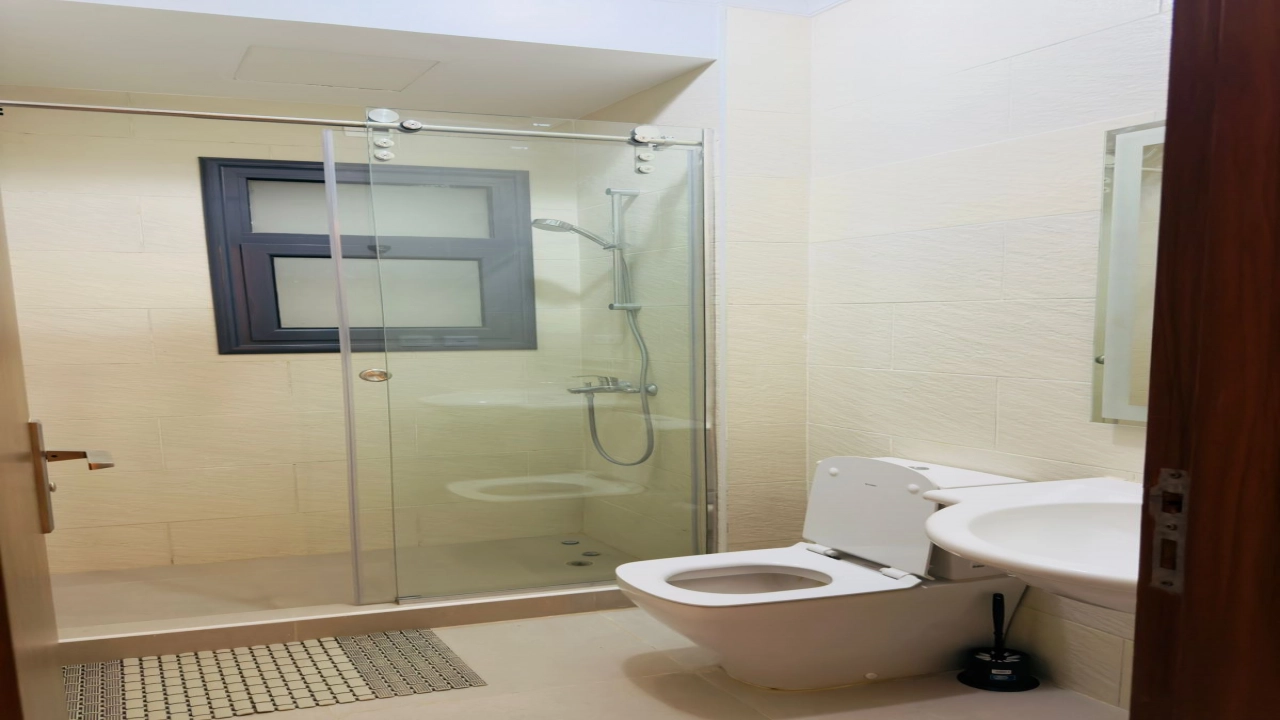 شالية للايجار في جايا راس الحكمة ارضي بجاردن 3غرف