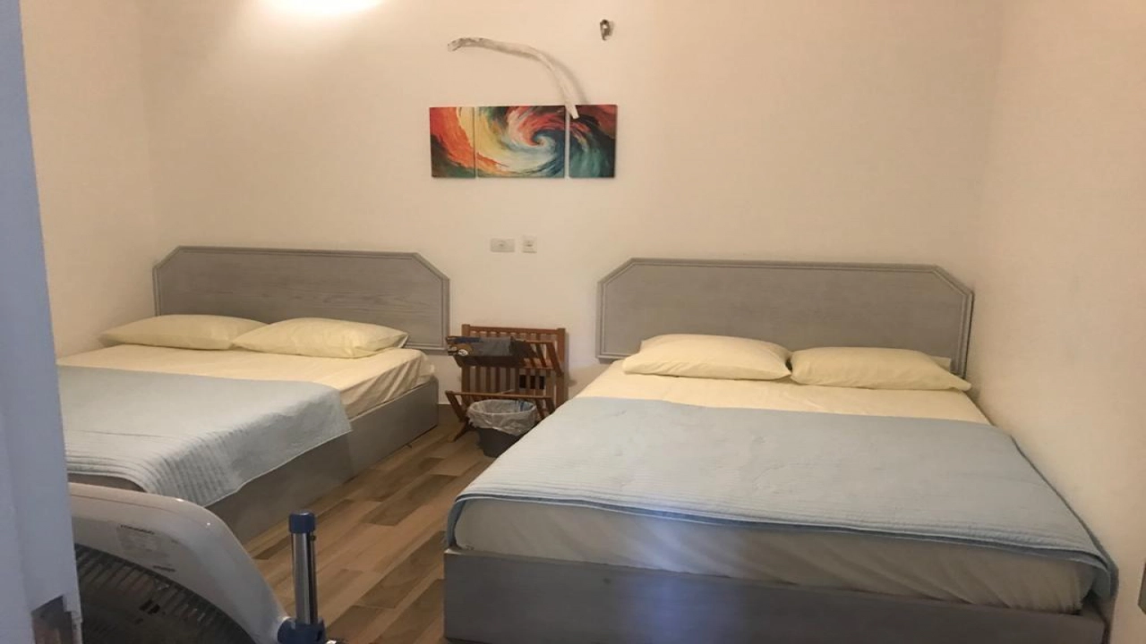 جنيور شاليه للاايجار ب هاسيندا باي 3غرف