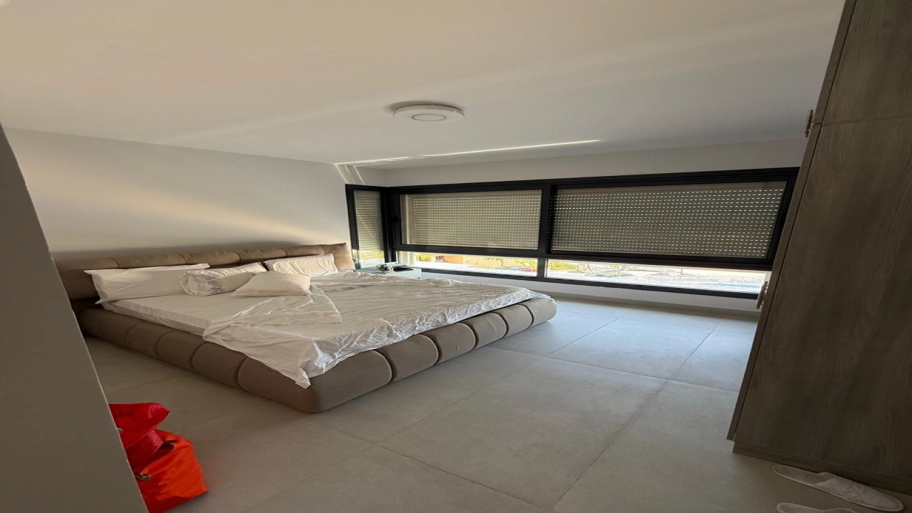 سنيور شاليه للإيجار في الساجل الشمالي قريه هاسيندا وايت