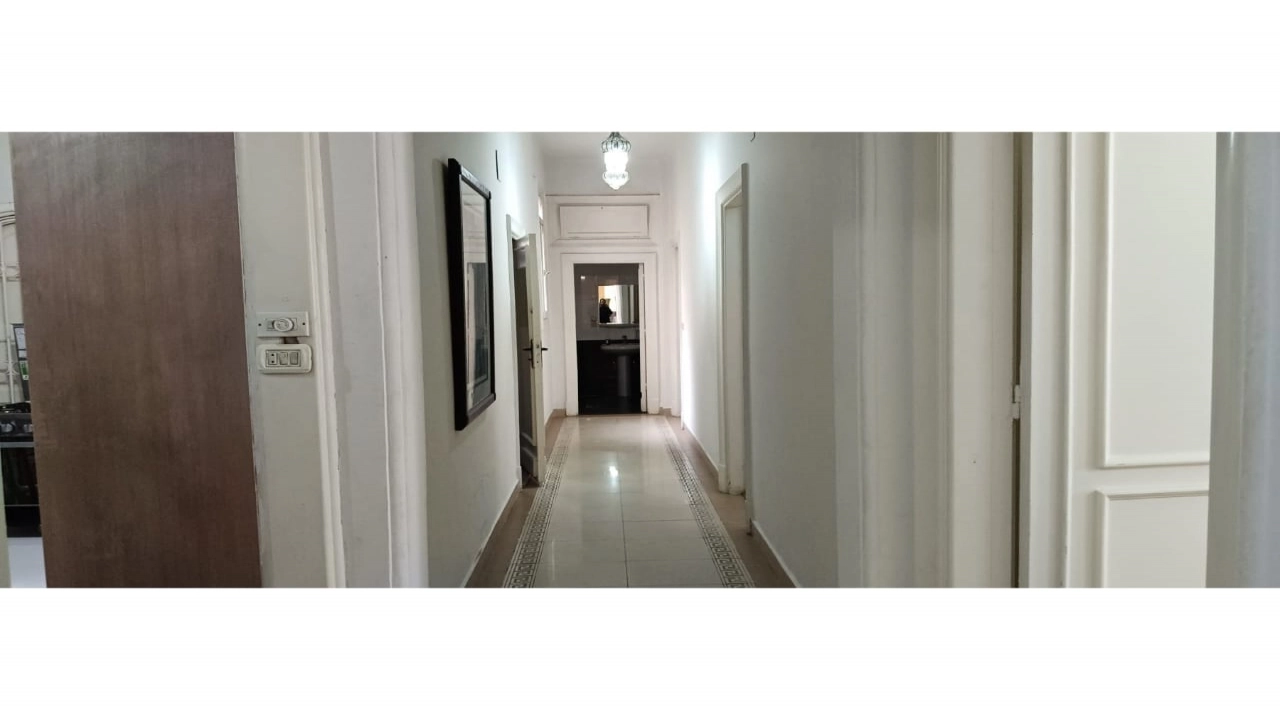 شقة للاجار مفروشة في الزمالك  مكونة من 3 غرفة وريسبشن 3 قطع ومطبخ كبير و2 حمام