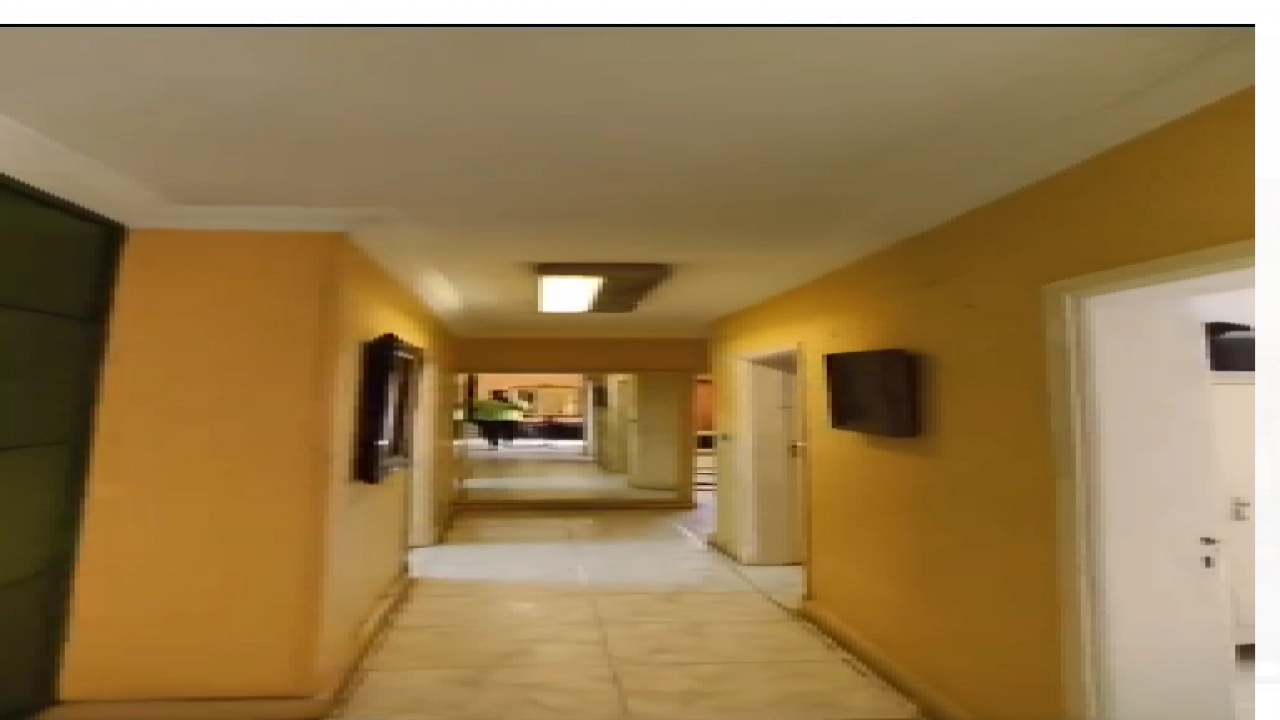 شقه للبيع بدون فرش  مكونة من 3 غرف نوم و1 حمام كبير في موقع مميز بالمهندسين  وقريب من كل الخدمات