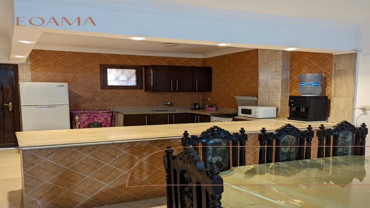 ايجار شاليه ارضي بقريه اكواريوس العين السخنه 3 غرف