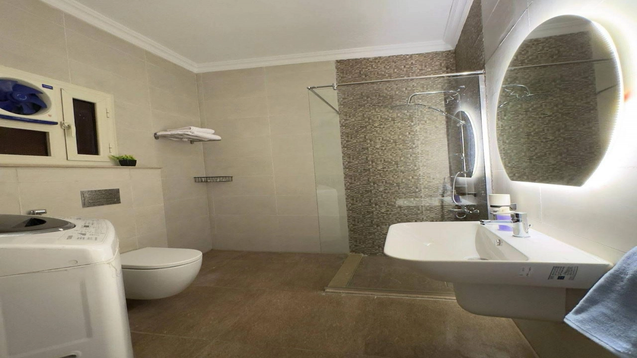 شقه للايجار المفروش  بالشيخ زايد