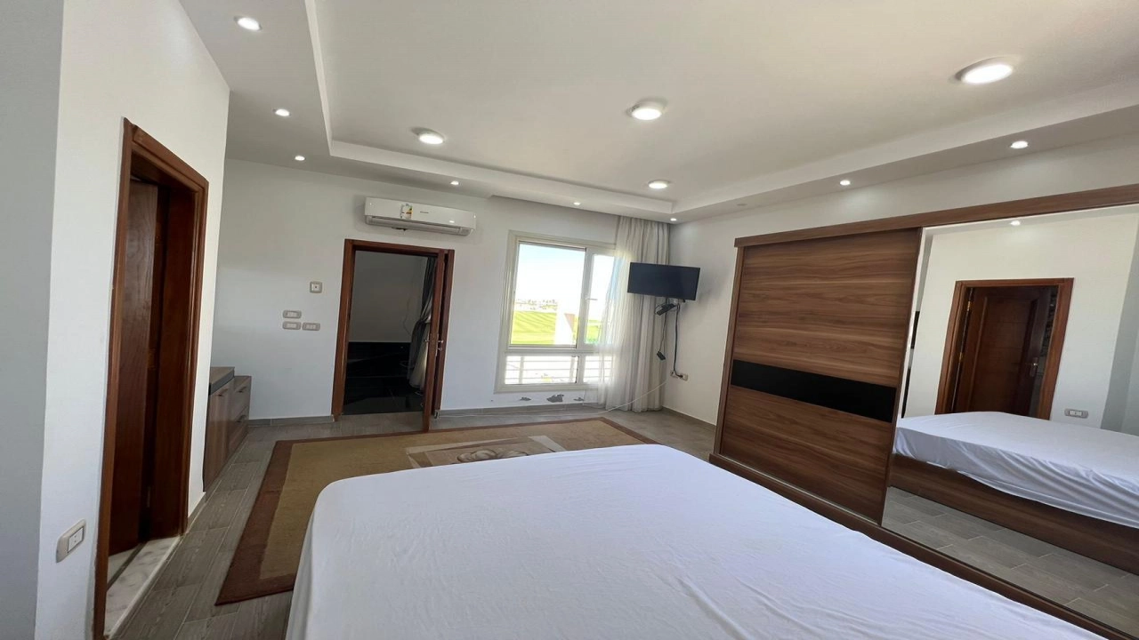 شاليه للإيجار في قرية هاسيندا باي الساحل الشمالي 4 غرف نوم