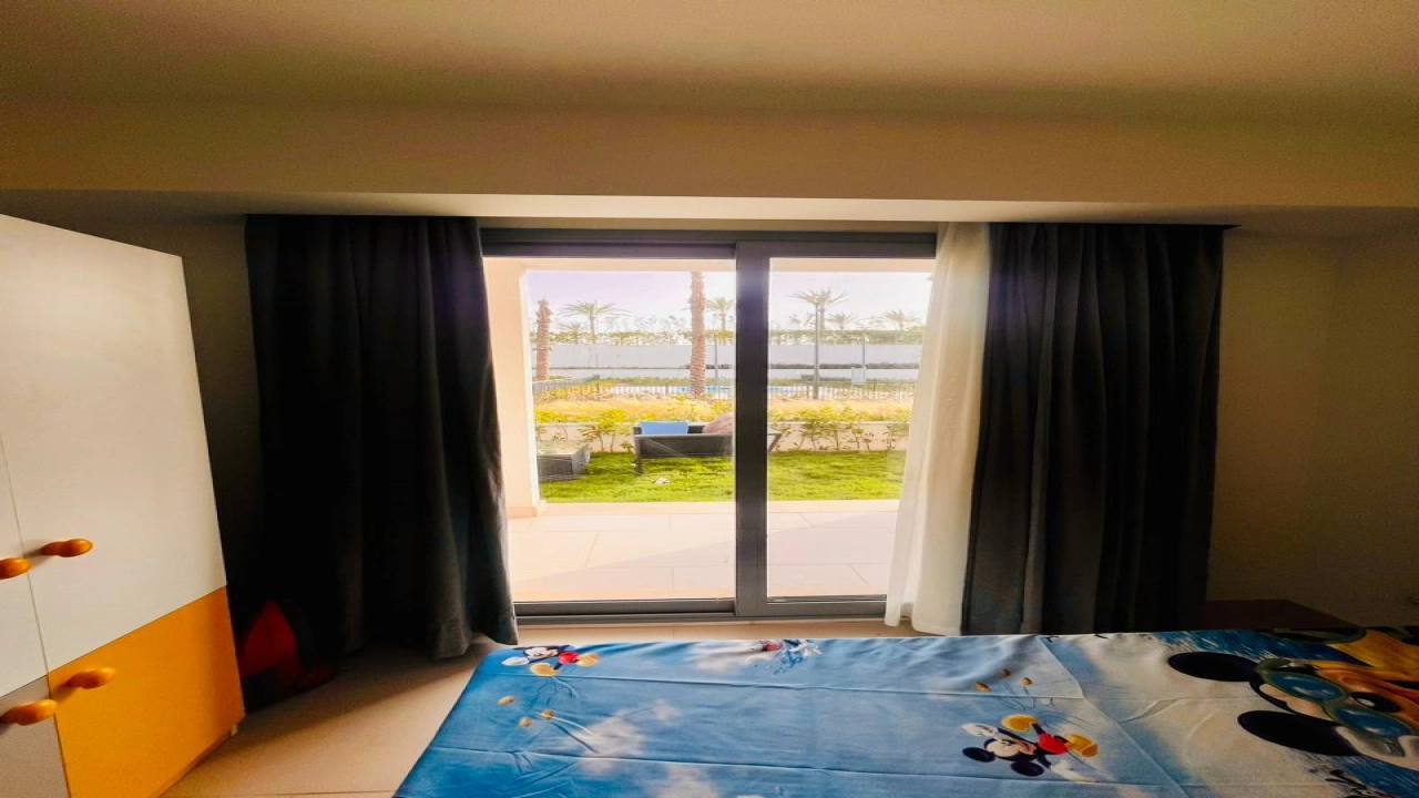 شاليه للايجار في مراسي ليا 2 غرفه