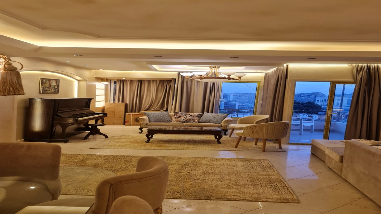 شقة للايجار 3 نوم  في الزمالك