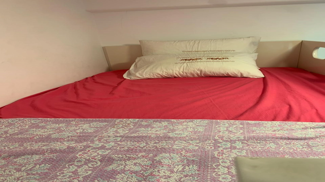 شاليه للايجار في قريه مينا4 3 غرف ارضي بجاردن