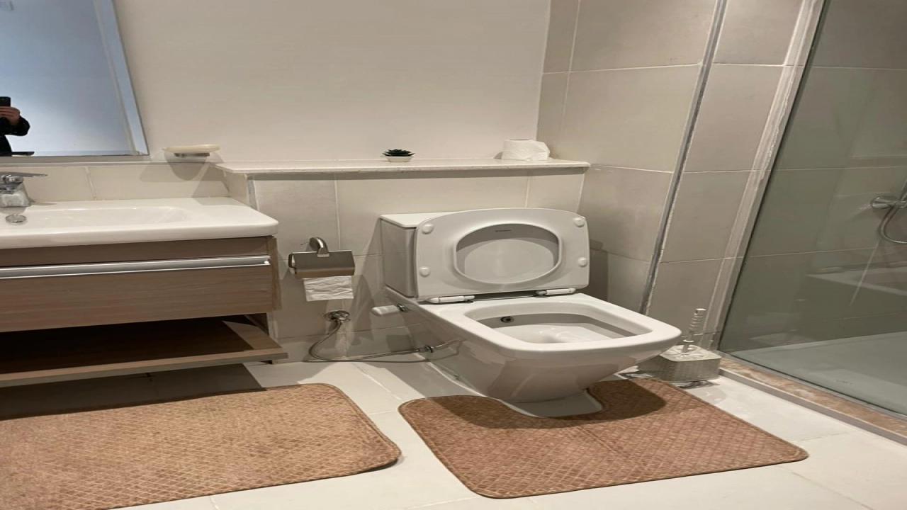 استديو للايجار في مراسي جريك