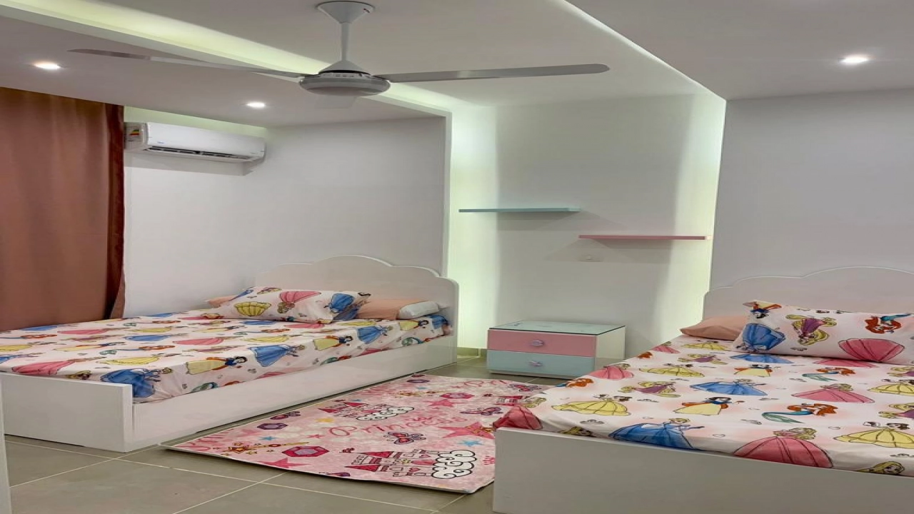 شاليه للإيجار في قرية امواج الساحل الشمالي سيدي عبد الرحمن 3 غرف