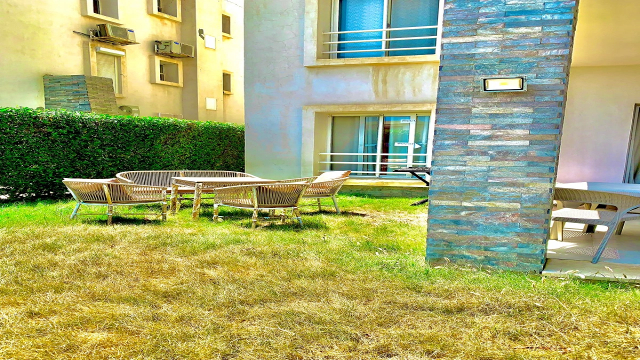 شاليه للإيجار في قرية امواج الساحل الشمالي 2 غرفة نوم