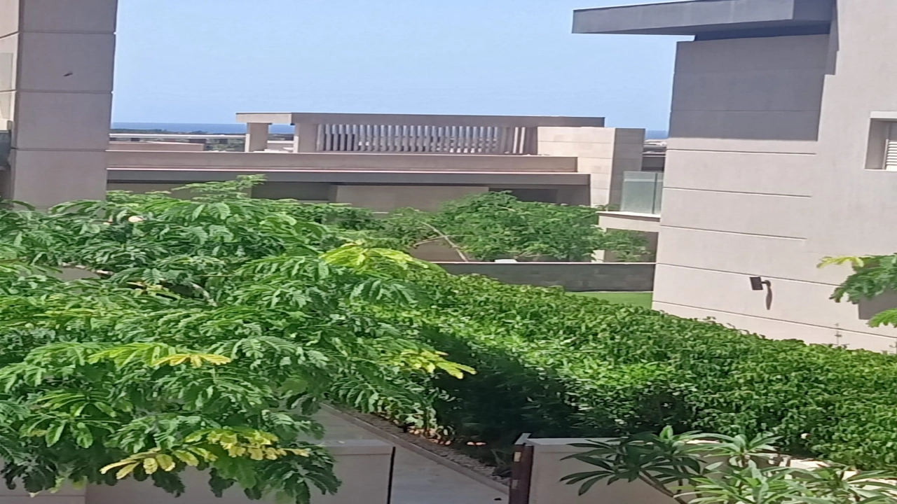 شاليه للايجار في صوان ليك راس الحكمه ارضي بجاردن 3 غرف