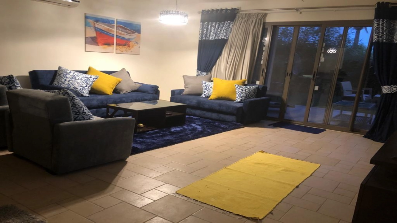 شاليه ارضي بجاردن 4 غرف للايجار في مراسي كتانيا