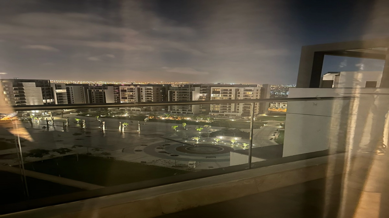 شقه مميزه للبيع في الشيخ زايد 4 غرف