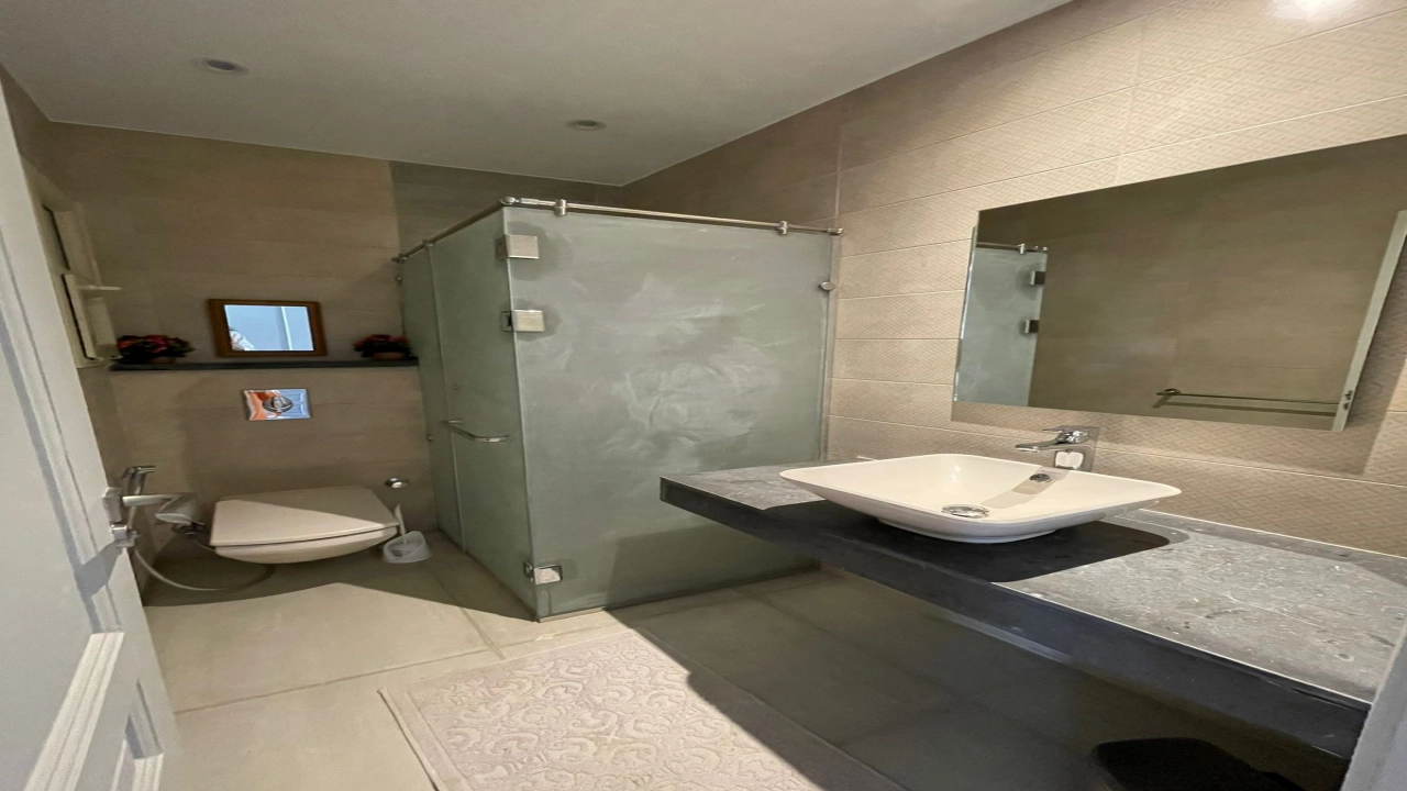 شاليه للايجار في هاسيندا باي ارضي بجاردن 3 غرف