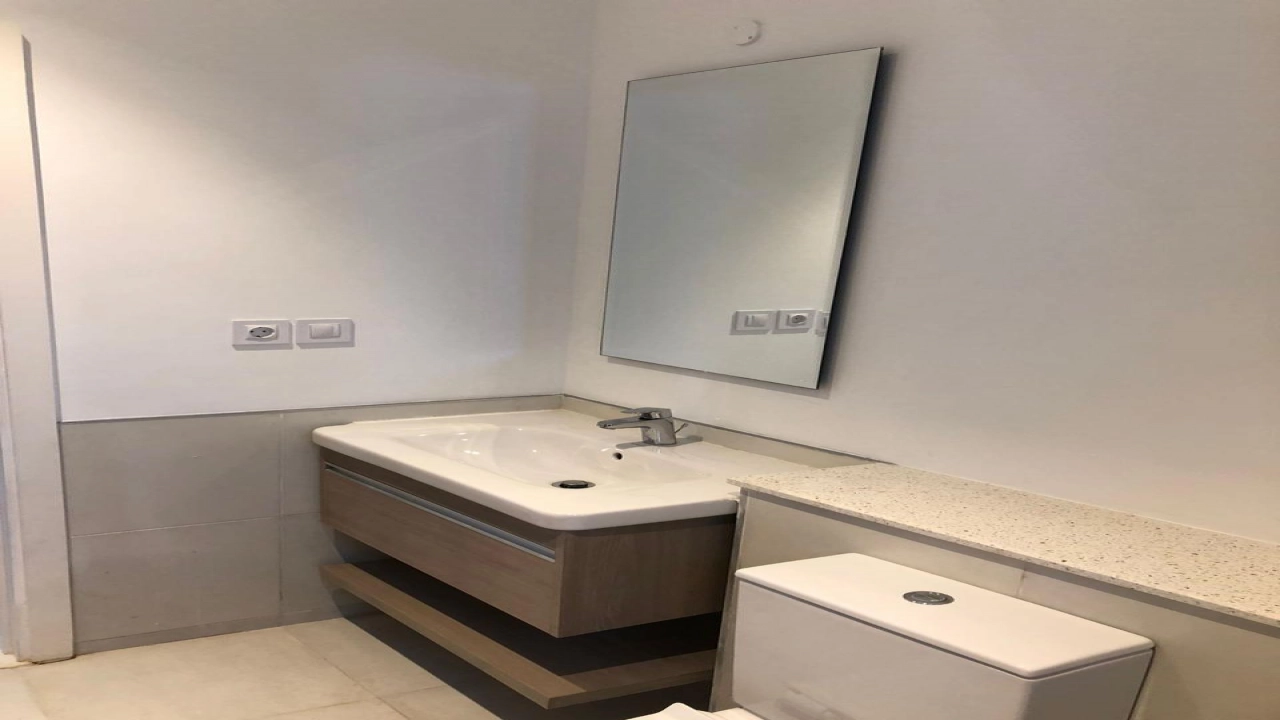 شاليه للبيع في مراسي جريك 3غرف