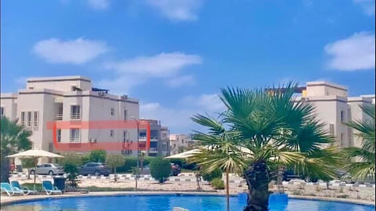 شاليه للإيجار في قرية امواج الساحل الشمالي 2 غرفة نوم