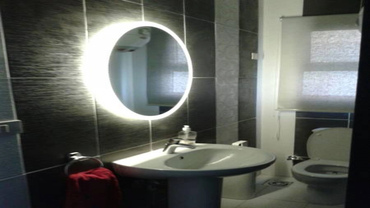 شاليه للايجار ارضي بجاردن في قريه تلال العلمين الساحل الشمالي 3 غرف