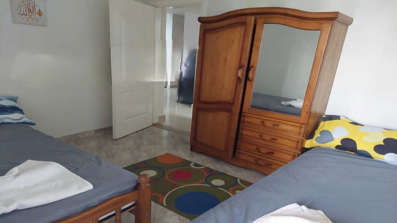 شاليه للإيجار في قرية مارسيليا بيتش 4 غرفتين