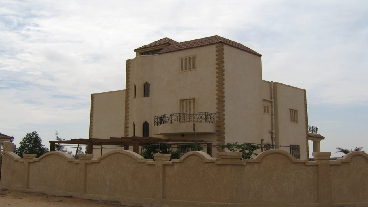 فيلا للبيع فى الريف الاوربي متميزه جدااااااااا