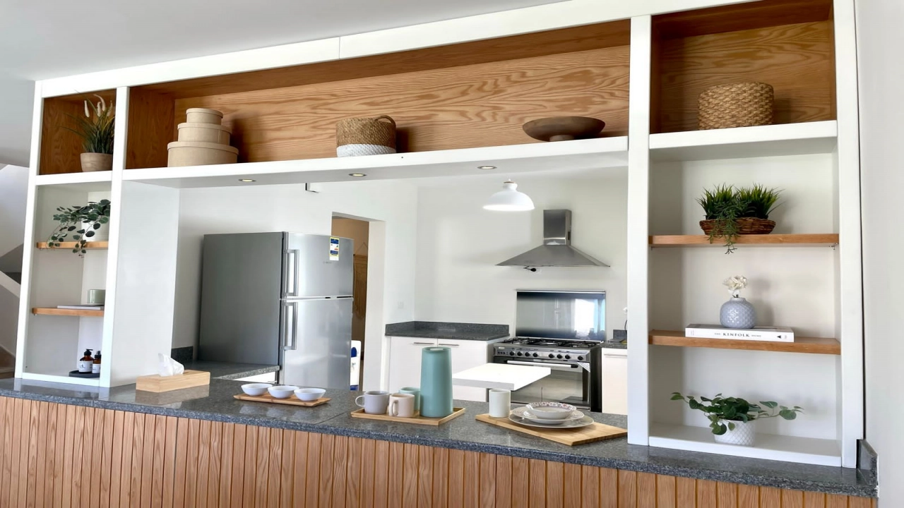 swan lake فيلا للايجار فى ( راس الحكمه )