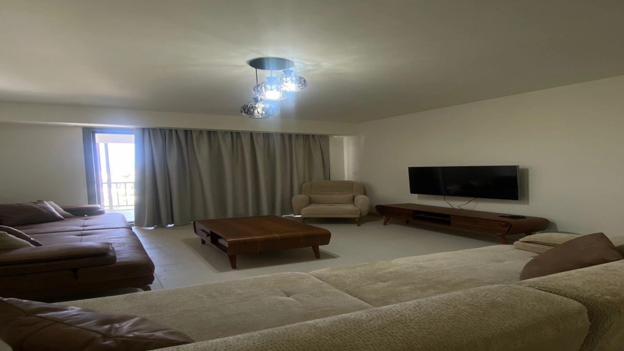 شاليه للايجار في مراسي فايا 3 غرف