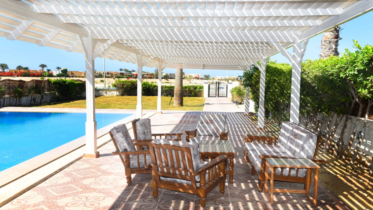 فيلا للايجارفى مارينا 2(الساحل الشمالى)