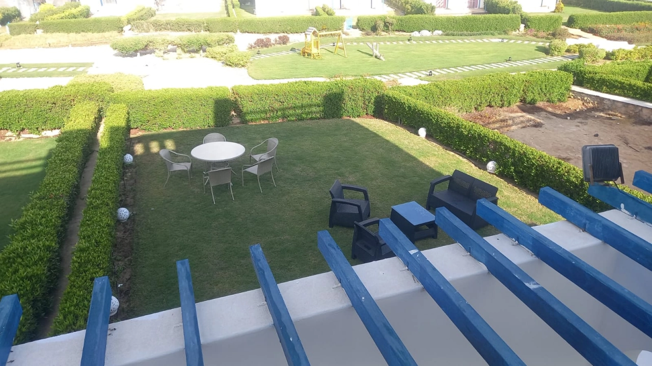 فيلا للايجار فى ماوتن فيو 4 غرف