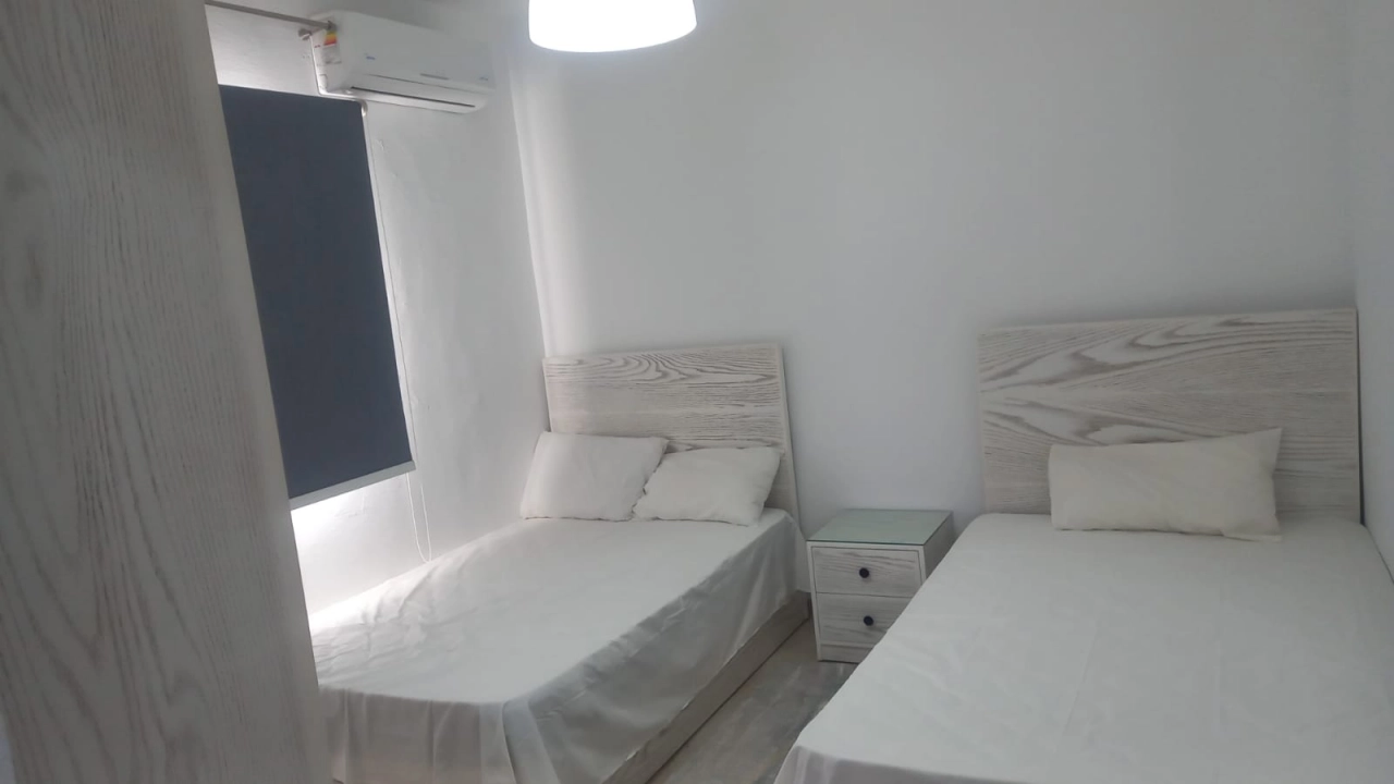 فيلا للايجار فى ماوتن فيو 4 غرف