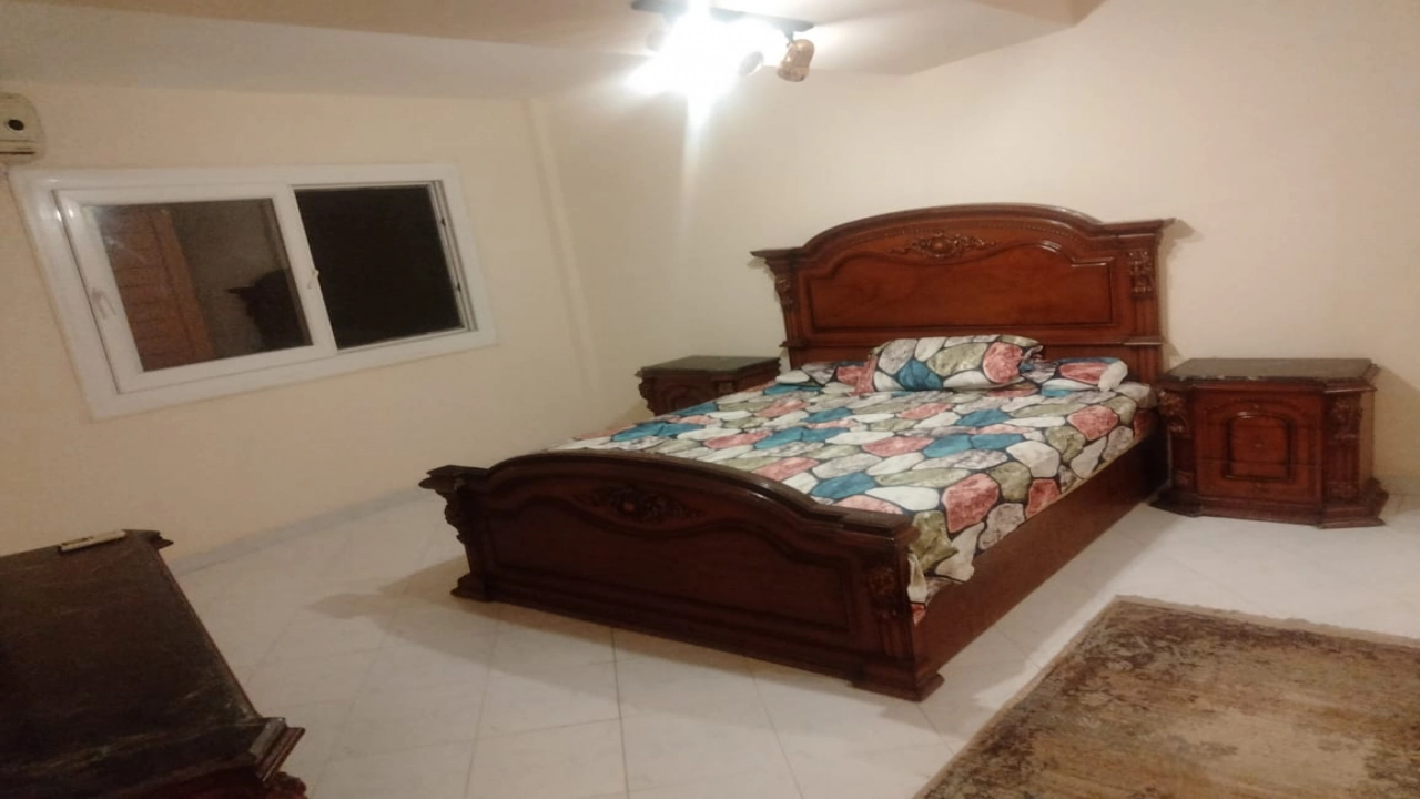 فيلا للايجارفى مارينا 1 5 غرف