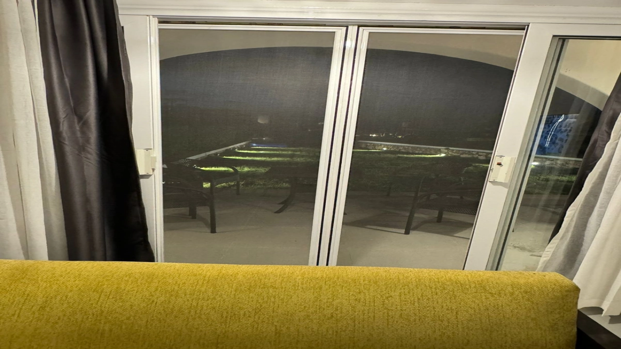 شاليه مميز ارضي بجنينه بماونتن فيو الساحل الشمالي 3 غرف