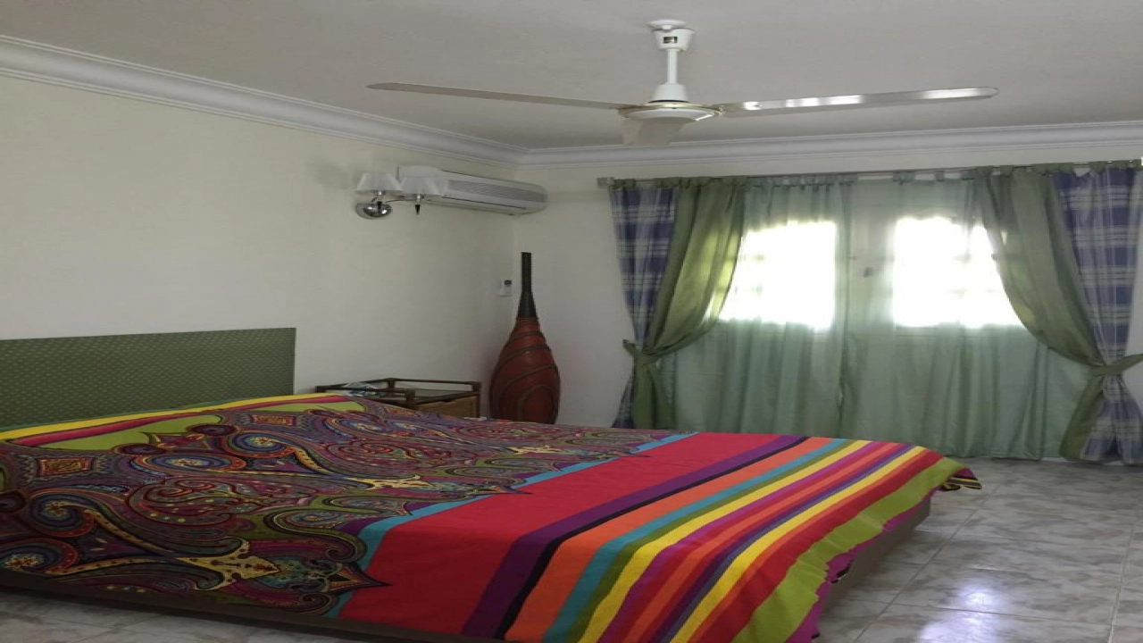 شاليه للايجار في مارينا 5 الساحل الشمالي 3 غرف