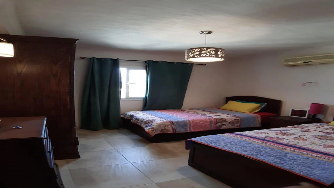 شايه للايجار في ماونتن فيو دور ارضي 3غرف