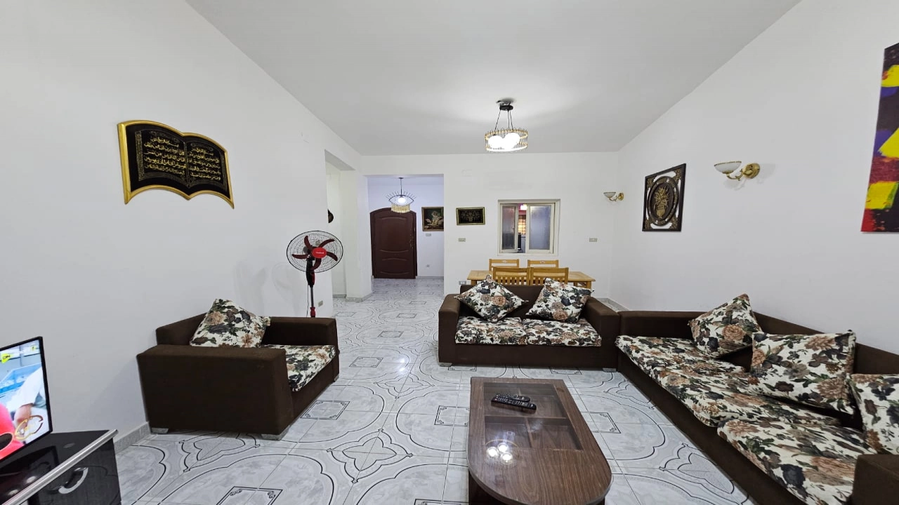 شاليه للايجار في مارينا الساحل الشمالي غرفتين