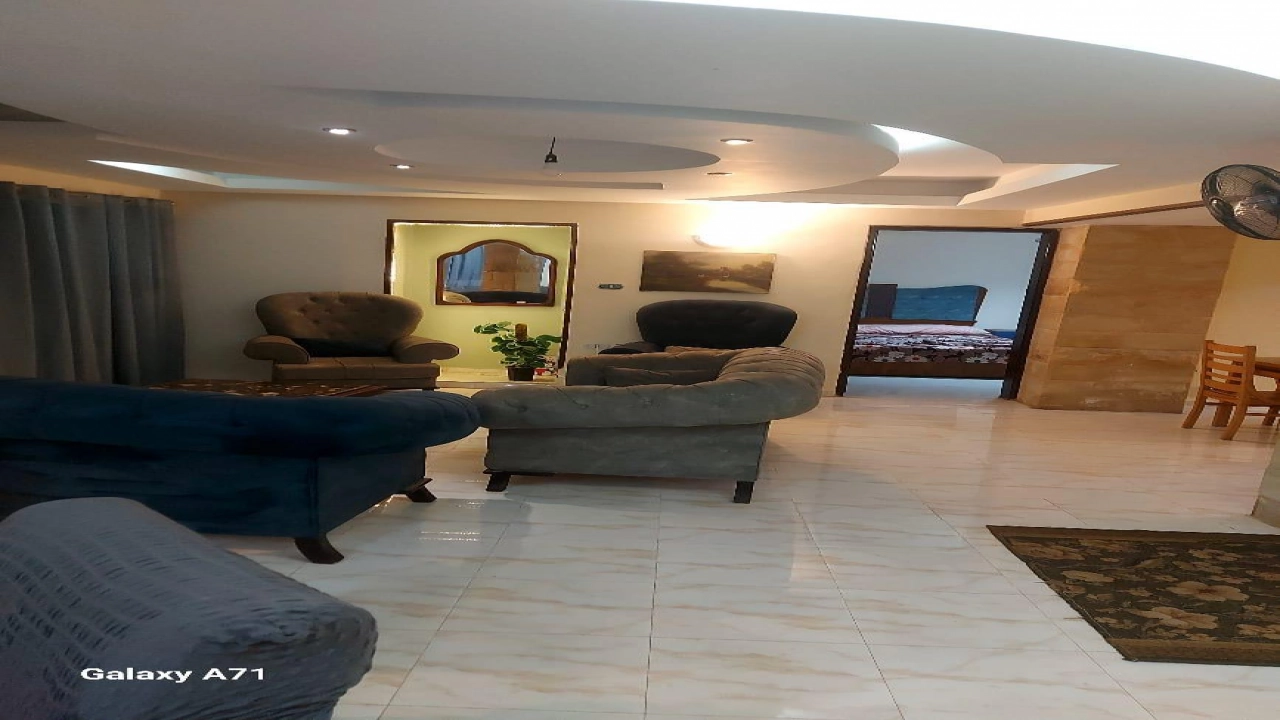 شاليه للايجار ارضي بجنينه في مارينا الساحل الشمالي