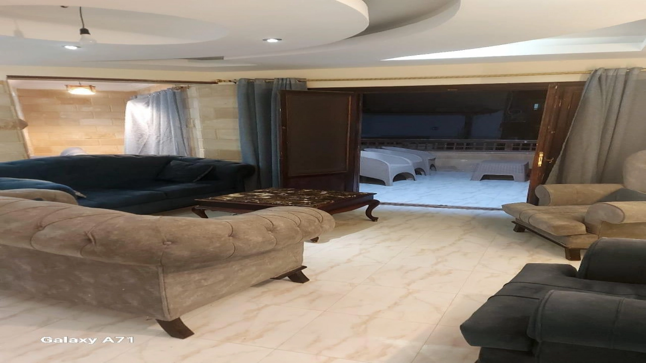 شاليه للايجار ارضي بجنينه في مارينا الساحل الشمالي