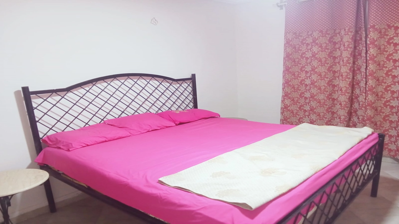 فيلا للايجار في مارينا 4 غرف