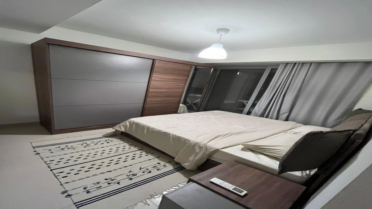 شالية للايجار في مراسي ليا غرفتين