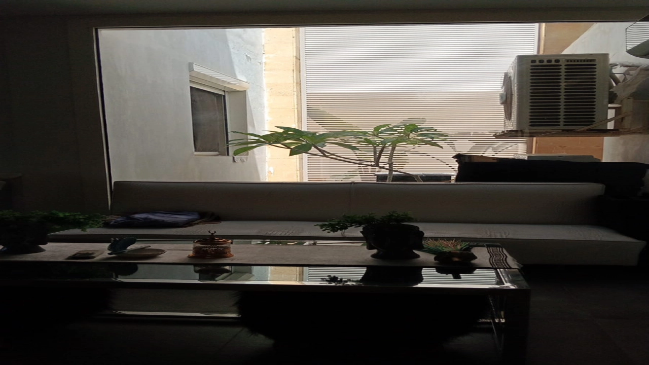 شاليه للايجار بالدور الارضي في سيشيل 4غرف