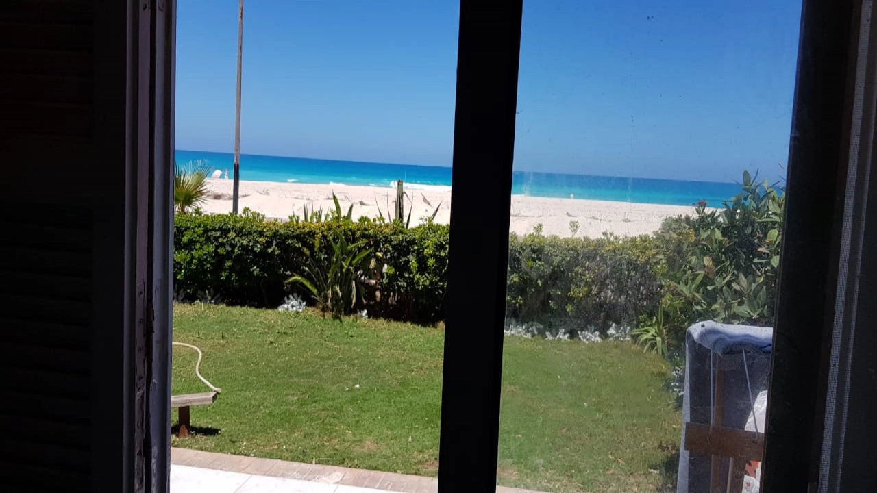 استديو للايجار بالدور الارضي في قريه الزمرده