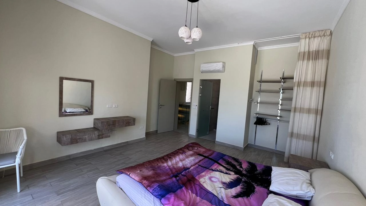 فيلا للايجار في سيشل 5غرف