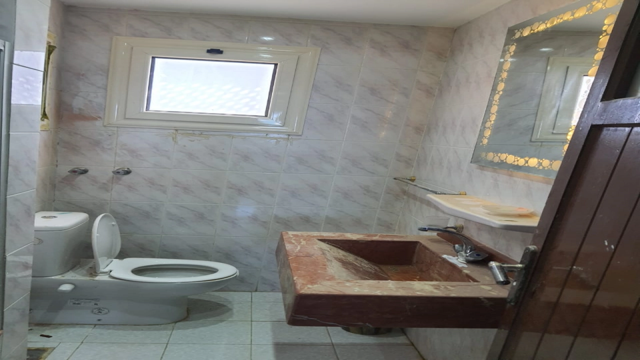 شالية للايجار في مارينا 3 غرف