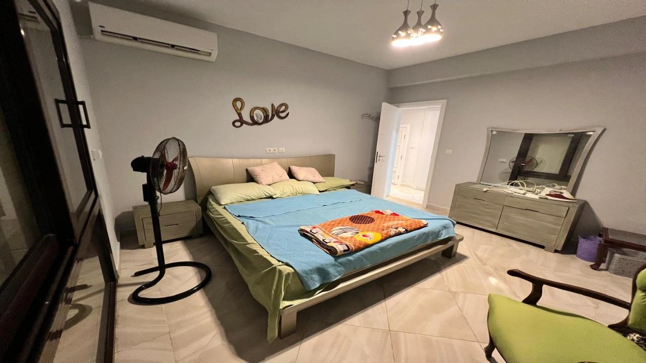 شاليه للايجار في مراسي بلانكا 2 غرفه