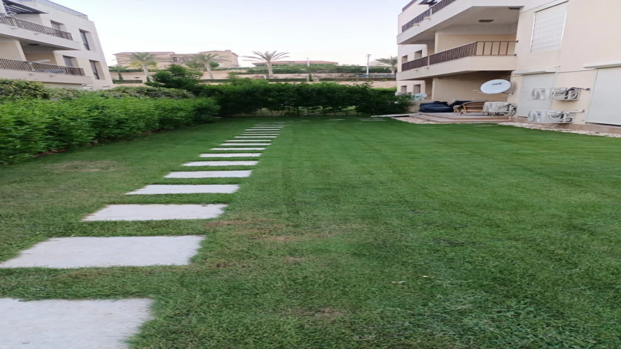 شاليه للايجار في مراسي بلانكا 2 غرفه