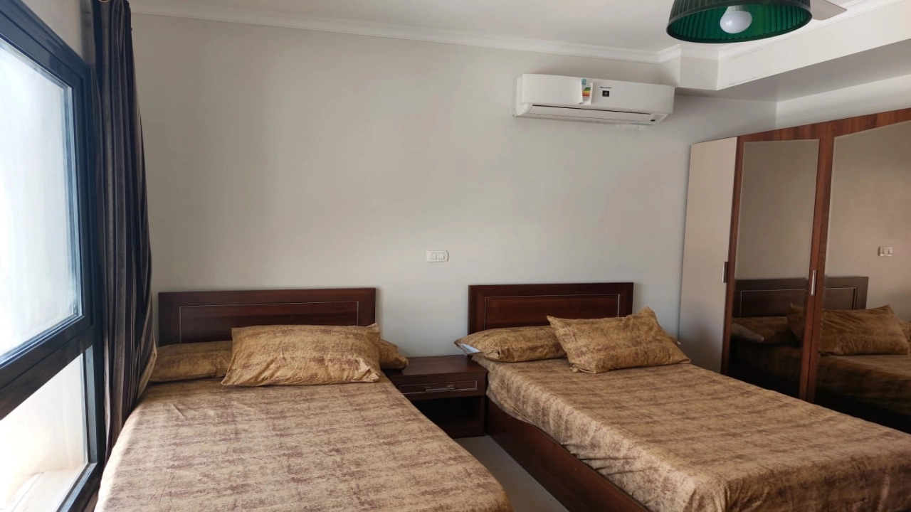 شاليه للايجار في جايا سيدي عبد الرحمن (الساحل الشمالي )