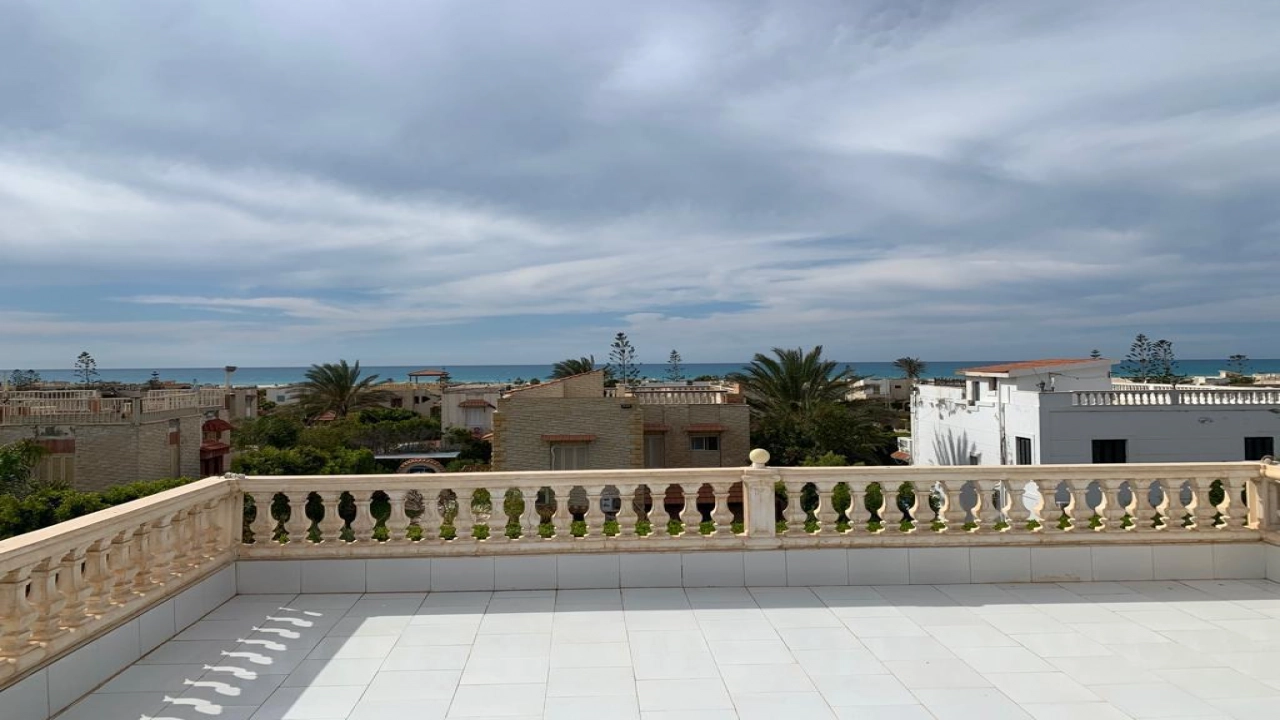 فيلا للايجار في قرية الشروق الساحل الشمالي