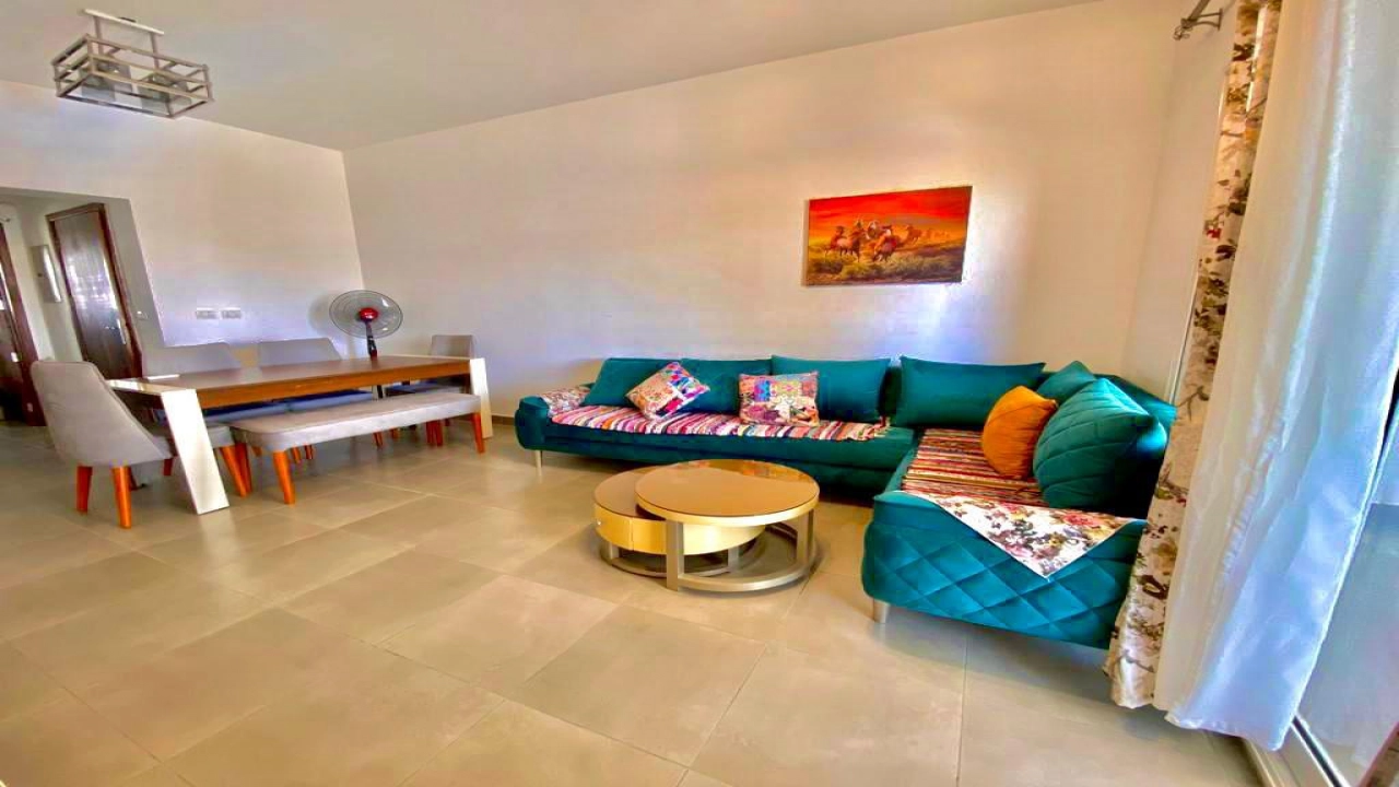 شاليه للإيجار في قريه امواج سيدي عبد الرحمن 2 غرفة