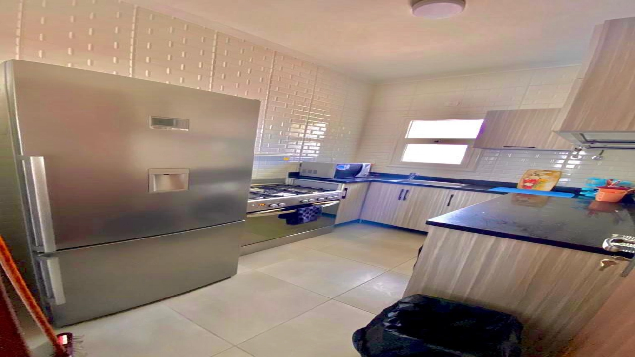 شاليه للإيجار في قريه امواج سيدي عبد الرحمن 2 غرفة